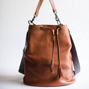 Kelly Moore Mary Arthur Leather Bucket Shoulder/Tote/Camera Bag